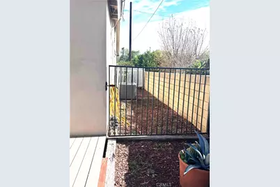 333 White, Upland, CA 91786 - Photo 21