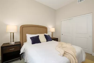 27512 Golden Currant Place, Valencia, CA 91381 - Photo 13