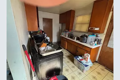 10236 Towneway, El Monte, CA 91733 - Photo 3