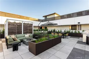 1333 S Orange Grove Ave, Los Angeles, CA 90019 - Photo 31