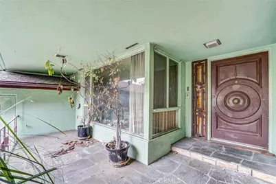 11500 Thurston, Los Angeles, CA 90049 - Photo 5