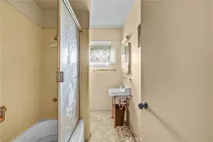 11500 Thurston, Los Angeles, CA 90049 - Photo 31