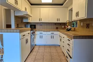 546 Griswold Ave, San Fernando, CA 91340 - Photo 7