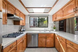 303 W Loraine, Glendale, CA 91202 - Photo 9