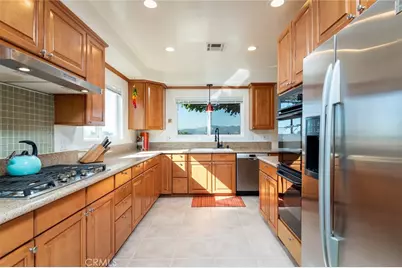 1404 Corona Drive, Glendale, CA 91205 - Photo 17