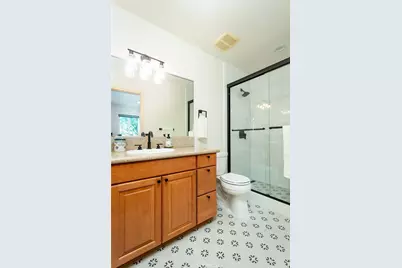 1404 Corona Drive, Glendale, CA 91205 - Photo 25