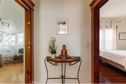 452 Holland Avenue, Los Angeles, CA 90042 - Photo 19