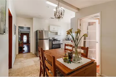 452 Holland Avenue, Los Angeles, CA 90042 - Photo 17