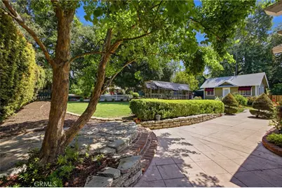541 E Woodbury, Altadena, CA 91001 - Photo 37