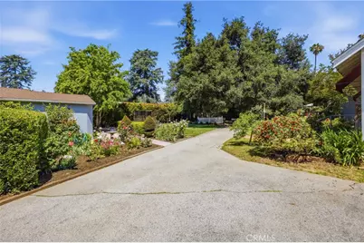 547 E Woodbury Road, Altadena, CA 91001 - Photo 5