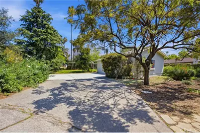 547 E Woodbury Road, Altadena, CA 91001 - Photo 15