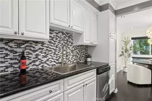 1203 N Sweetzer, West Hollywood, CA 90069 - Photo 7