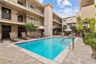 1203 N Sweetzer, West Hollywood, CA 90069 - Photo 23