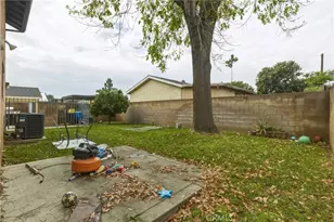 539 N Pasadena, Azusa, CA 91702 - Photo 33