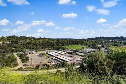 1010 Aratina Street, Los Angeles, CA 90042 - Photo 37