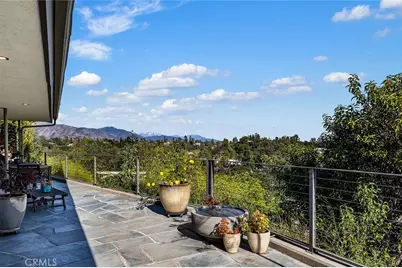 1010 Aratina Street, Los Angeles, CA 90042 - Photo 33