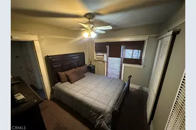 339 W 76th, Los Angeles, CA 90003 - Photo 7