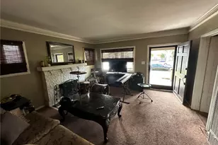 339 W 76th, Los Angeles, CA 90003 - Photo 3