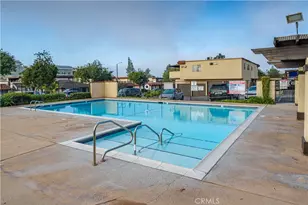925 Cabrillo Dr, Duarte, CA 91010 - Photo 15