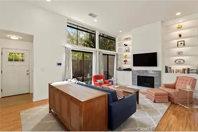 209 S Oakland Avenue #D, Pasadena, CA 91101 - Photo 3