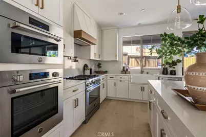 181 E Palm Street, Altadena, CA 91001 - Photo 3