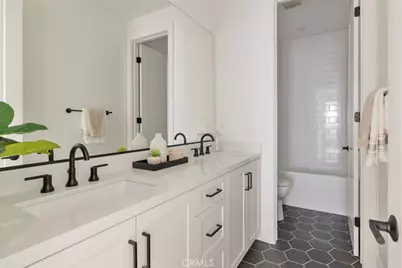 187 E Palm Street, Altadena, CA 91001 - Photo 21