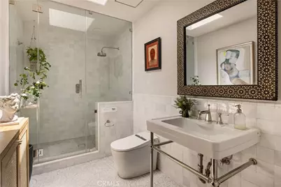 2168 Princeton, Los Angeles, CA 90026 - Photo 9