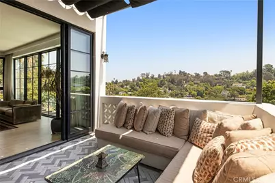 2168 Princeton, Los Angeles, CA 90026 - Photo 25