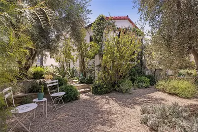2168 Princeton, Los Angeles, CA 90026 - Photo 19