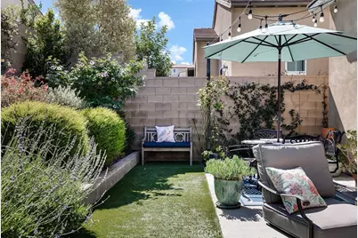 25110 Citron Lane, Canyon Country, CA 91387 - Photo 31