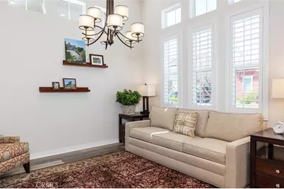 25110 Citron Lane, Canyon Country, CA 91387 - Photo 5