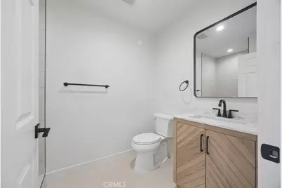 1154 W 67th, Los Angeles, CA 90044 - Photo 35