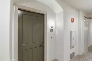 1001 Laurel St, San Carlos, CA 94070 - Photo 9