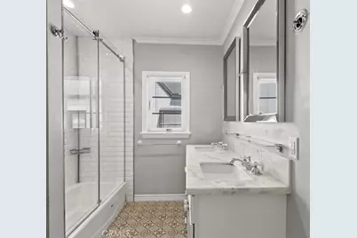 2682 E Villa Street, Pasadena, CA 91107 - Photo 17