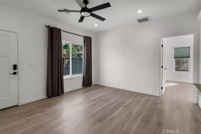 22434 Berdon St, Woodland Hills, CA 91367 - Photo 7