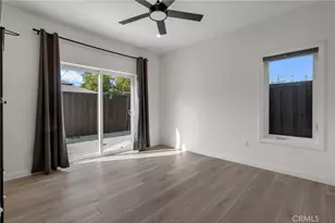 22434 Berdon St, Woodland Hills, CA 91367 - Photo 25