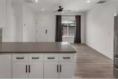 22434 Berdon St, Woodland Hills, CA 91367 - Photo 17