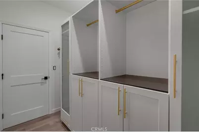 22434 Berdon St, Woodland Hills, CA 91367 - Photo 39