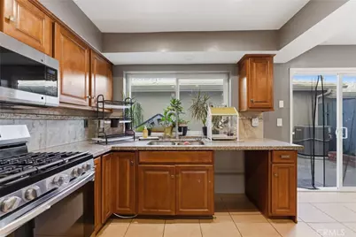 8901 Serapis #24, Downey, CA 90240 - Photo 15