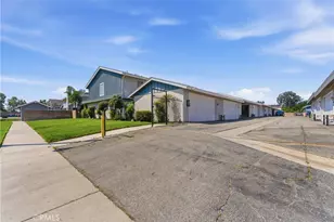 8901 Serapis, Downey, CA 90240 - Photo 43