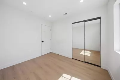 1154 W 67th, Los Angeles, CA 90044 - Photo 27