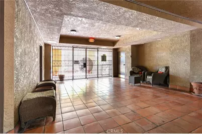 221 S Oak Knoll Avenue #202, Pasadena, CA 91101 - Photo 29