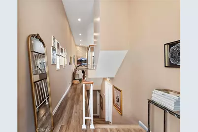 4652 Don Lorenzo #B, Los Angeles, CA 90008 - Photo 5