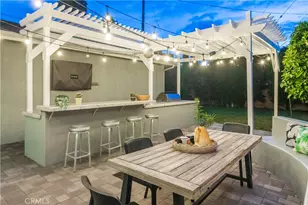 437 S Sparks, Burbank, CA 91506 - Photo 37