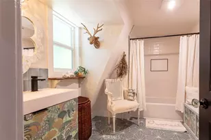 220 Oak Dr, Lake Arrowhead, CA 92352 - Photo 25