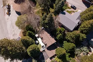 220 Oak Dr, Lake Arrowhead, CA 92352 - Photo 5