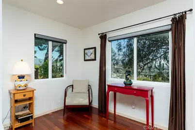 1404 Corona Drive, Glendale, CA 91205 - Photo 23