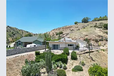 11326 Eby Canyon Road, Sunland, CA 91040 - Photo 49