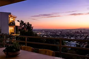 8448 Franklin, Los Angeles, CA 90069 - Photo 3