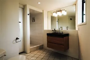 8448 Franklin, Los Angeles, CA 90069 - Photo 33